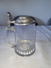 Chop en cristal taillé, chapeau en étain