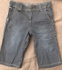 ☀️BERMUDA IKKS TAILLE 7