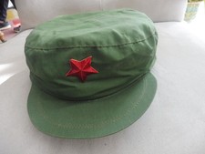 Soldats de l'armée chinoise - casquette -  verte - étoile rouge -