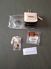 Lot 3 Articles Jean Paul