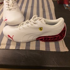 Basket Puma Ferrari Drift cat delta taille 44 blanche et rouge 