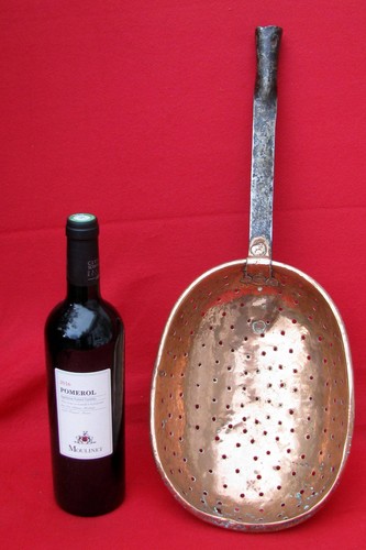 Grande passoire caille - grande, a