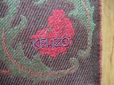 Kenzo : Etole 180 x 67cm - 75% Laine - 25% Soie - Neuve