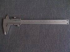 ANCIEN PIED A COULISSE COMPLET EN BON ETAT D'USAGE