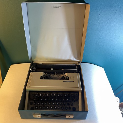 Olivetti dora typewriter made - olivetti,