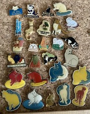 Lot 27 PIN'S CHAT DIVERS Cat