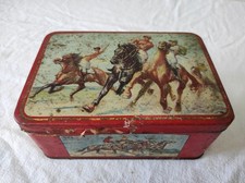 Ancienne Boite en métal Vintage Signé Vincent Anglade 1947  Course de Chevaux