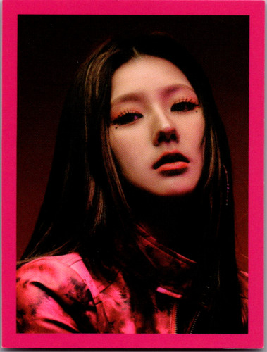 Miyeon idle photocard - miyeon, (g)-idle