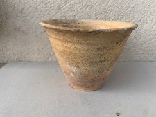 ancien pot à résine des