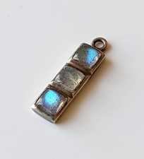 Pendentif en Labradorite et Argent 925 (1,7 g)