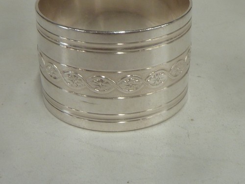 Christofle rond de serviette - -,