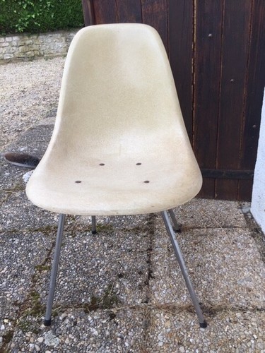 Chaises vintage charles ray - et,