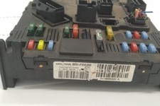 Boitier BSI F04 SIEMENS S118085400 pour Peugeot 1007