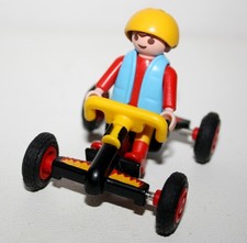 PLAYMOBIL SPECIAL 4510 ENFANT GARCON CASQUE JAUNE GO KART KARTING COMPLET