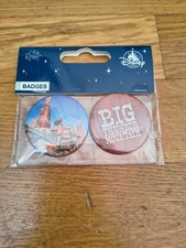 Lot 4 badges Disney, big