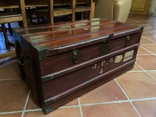 Ancienne malle de Voyage