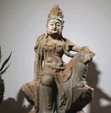 Statuette ancienne bois