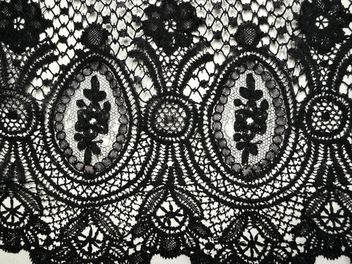Dentelle ancienne guipure - -,