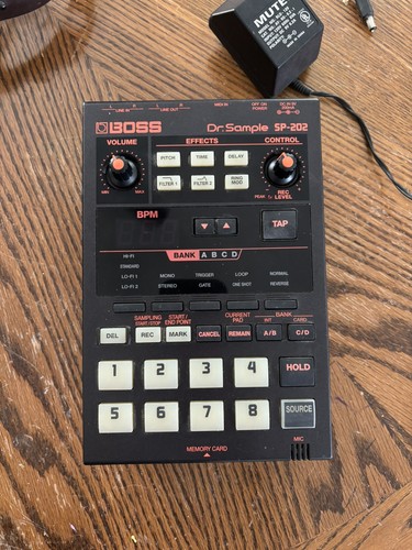 Boss 202 sample sampler - boss, sp-202