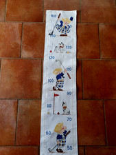 BRODERIE A POINTS COMPTES