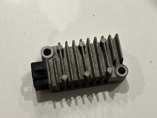 Regulateur tension - de,