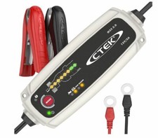 CTEK MXS 5.0 12V 5A Chargeur et entretien de Batterie moto auto compatible AGM 