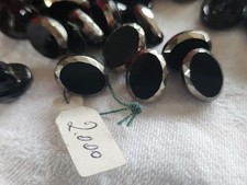 Lot 10 boutons en verre noir