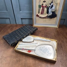 Coffret de toilette ancien 