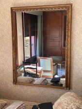 Grand miroir, ancien en bois, doré, rang de  perles Louis Xvi