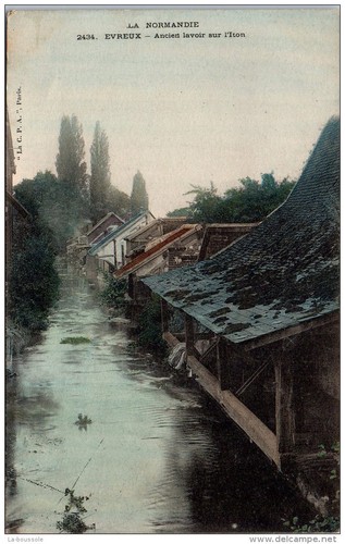 Evreux ancien lavoir su - -,