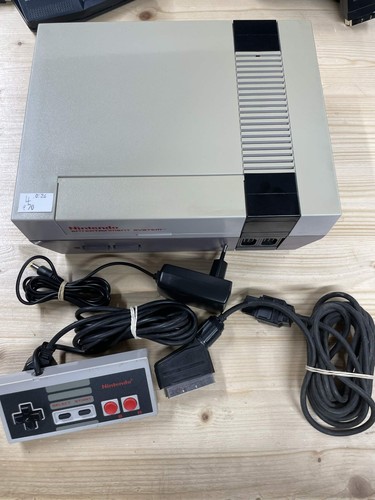 Console nes - console,