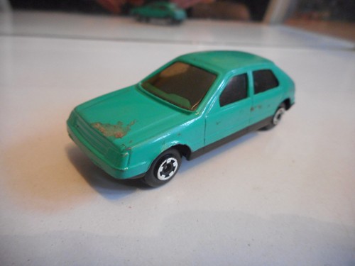 Peugeot 205 green - peugeot, sight