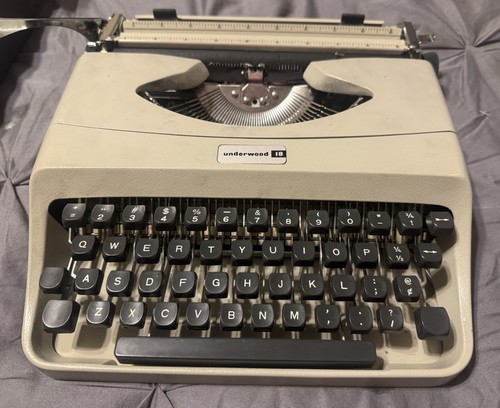 Underwood portable manual - underwood, 18