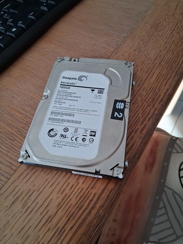 Disque dur hdd - disque,