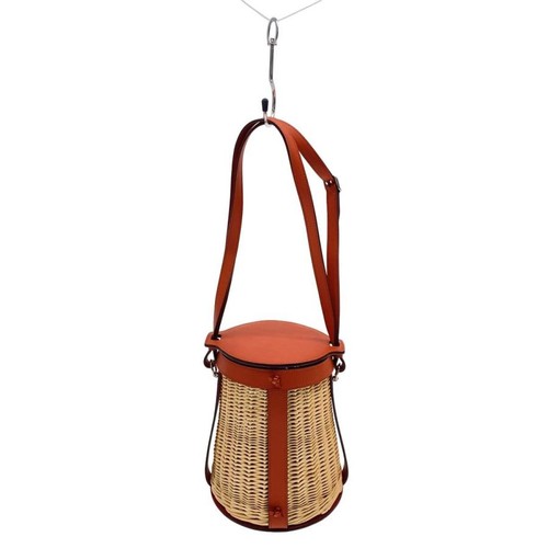 Hermes farming picnic stamp - z,