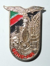 INSIGNE 76 / 3  GENIE AIR