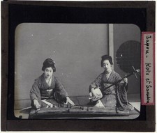Japon.Japan.Japonaises Joueuses de Koto,Shamisen.Lantern Magic slide.Projection.