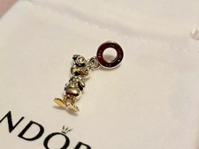 Charm PANDORA Donald Disney 100e anniversaire avec diamant de synthèse*