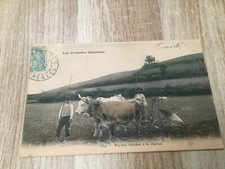 CPA.  paysans lourdais a la charrue