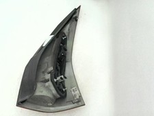 Feu arriere principal gauche