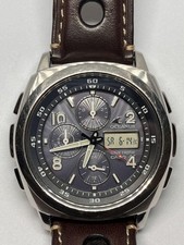 Montre pour homme Casio Oceanus solaire radiocommandée en acier inoxydable noir