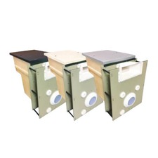 Capot en polyester pour mur