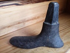 Ancien OUTIL PIED ENCLUME DE