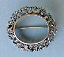 Broche cadre miniature argent