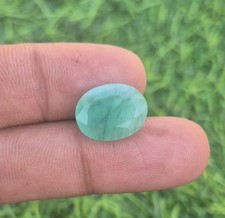 Belle pierre précieuse lâche