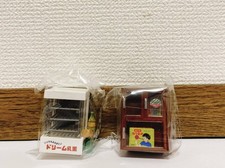 Mini mascotte de magasin de bonbons 9 vitrines réfrigérées 2 types de gacha m...