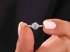 Bague solitaire femme 6 broches 1,25 ct ronde diamant naturel HI/SI 950 platine