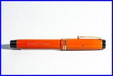 Parker Duofold Stream Line En Corail Avec Fin 14k Plume Avec Gravure