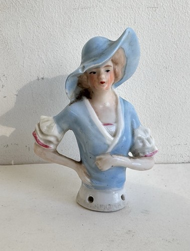 Ancien buste poupée