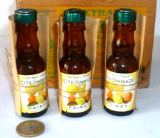 ANCIENNE BOITE DE 12 EXTRAITS CITRONNADE T. NOIROT POUR SIROPS VERS 1960 (1)